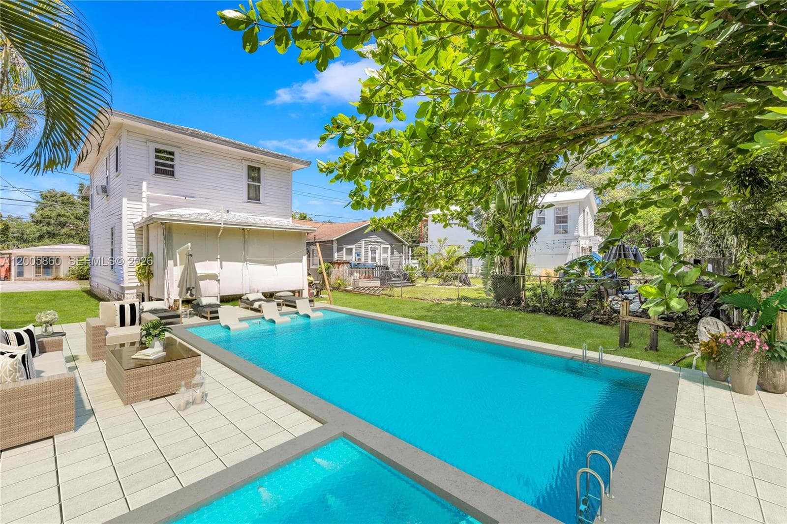 3420 Charles Ave, Miami, FL 33133 — zdjęcie 4
