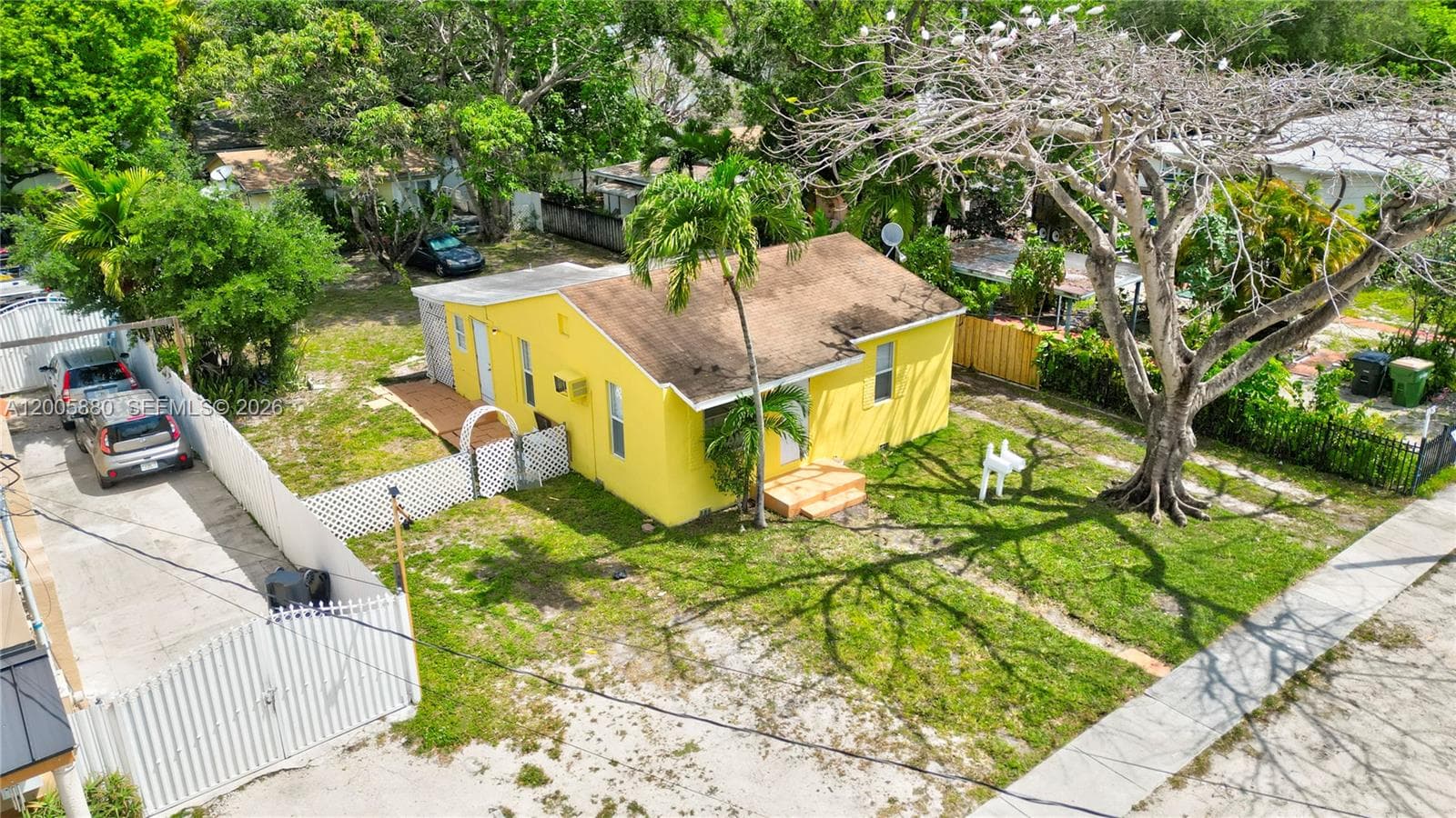 1085 NE 128th St # FRONT, North Miami, FL 33161 — zdjęcie 4