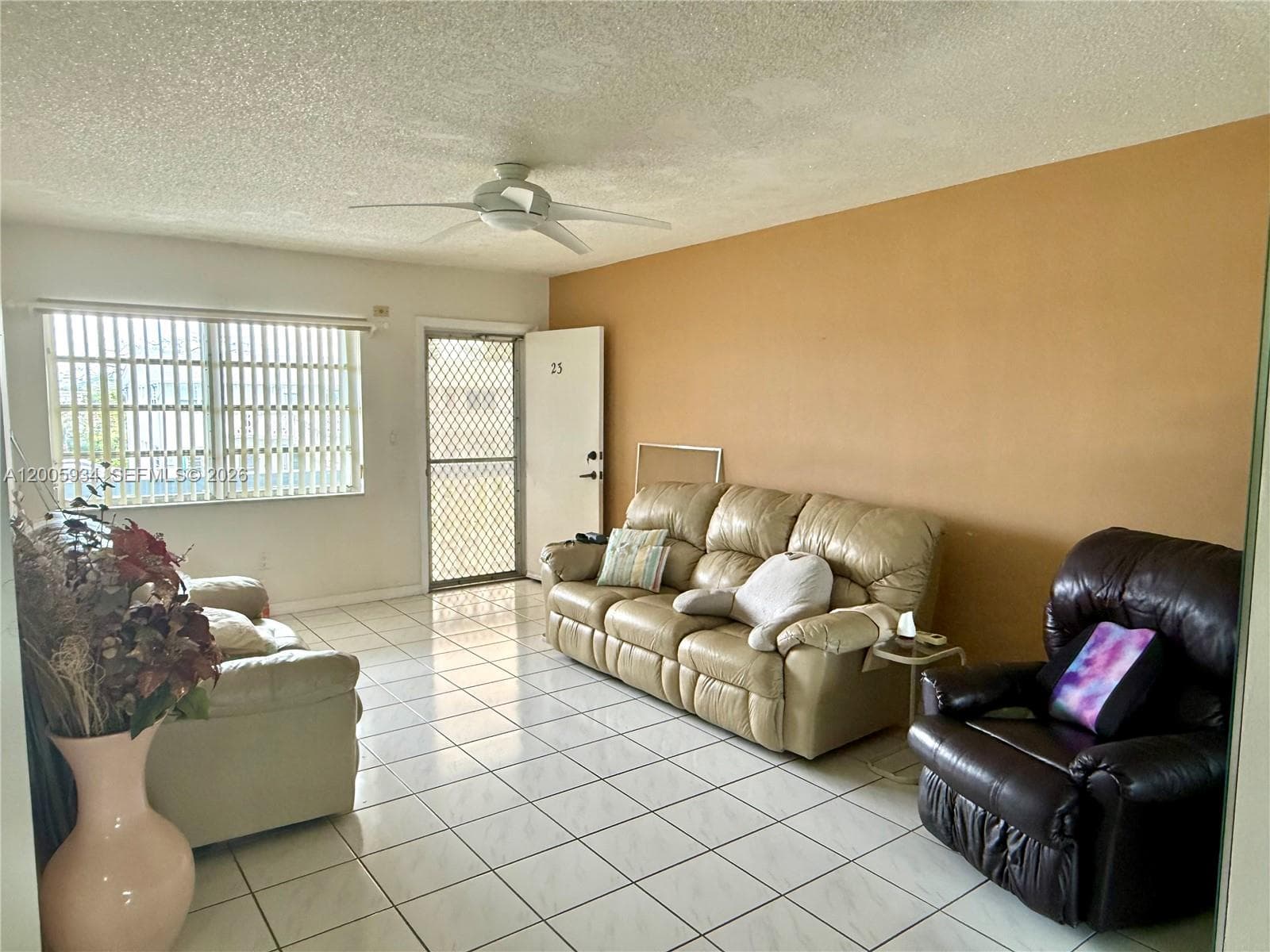 11 NE 204th St # 23, Miami Gardens, FL 33179 — zdjęcie 4