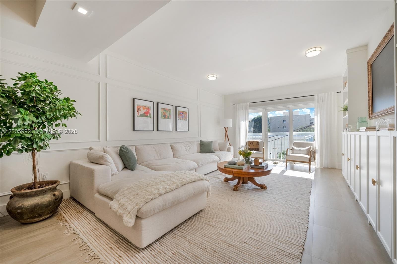 120 Salamanca Ave # 3B, Coral Gables, FL 33134