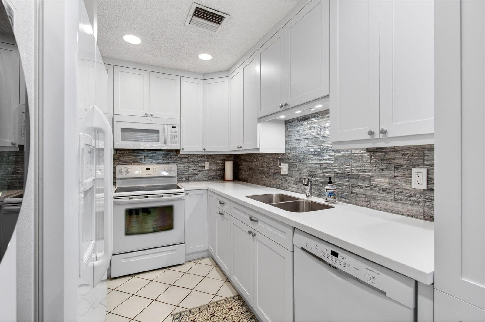 1835 NW 13th Street # 103, Delray Beach, FL 33445 — zdjęcie 2