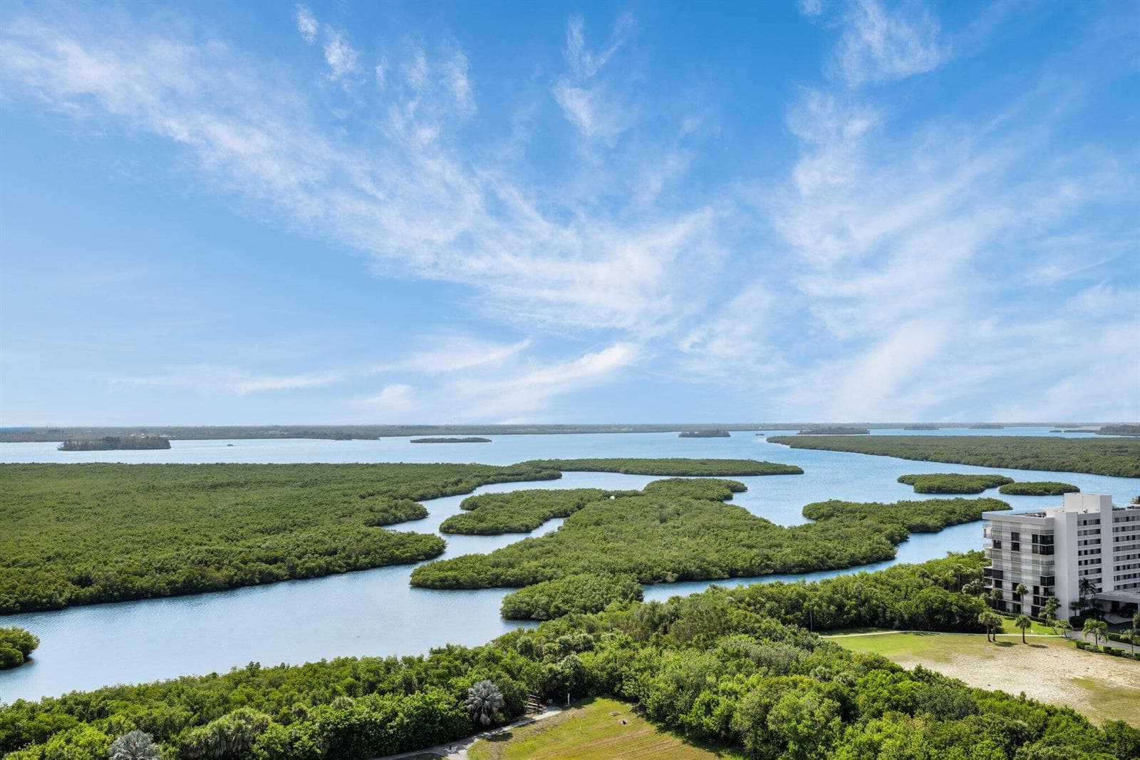 5049 N Hwy A1a # 1905, Hutchinson Island, FL 34949