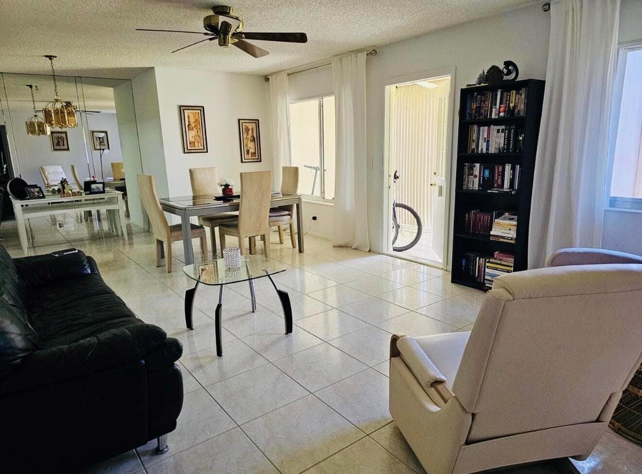 443 Pine Glen Lane # C-2, FL 33463 — zdjęcie 4
