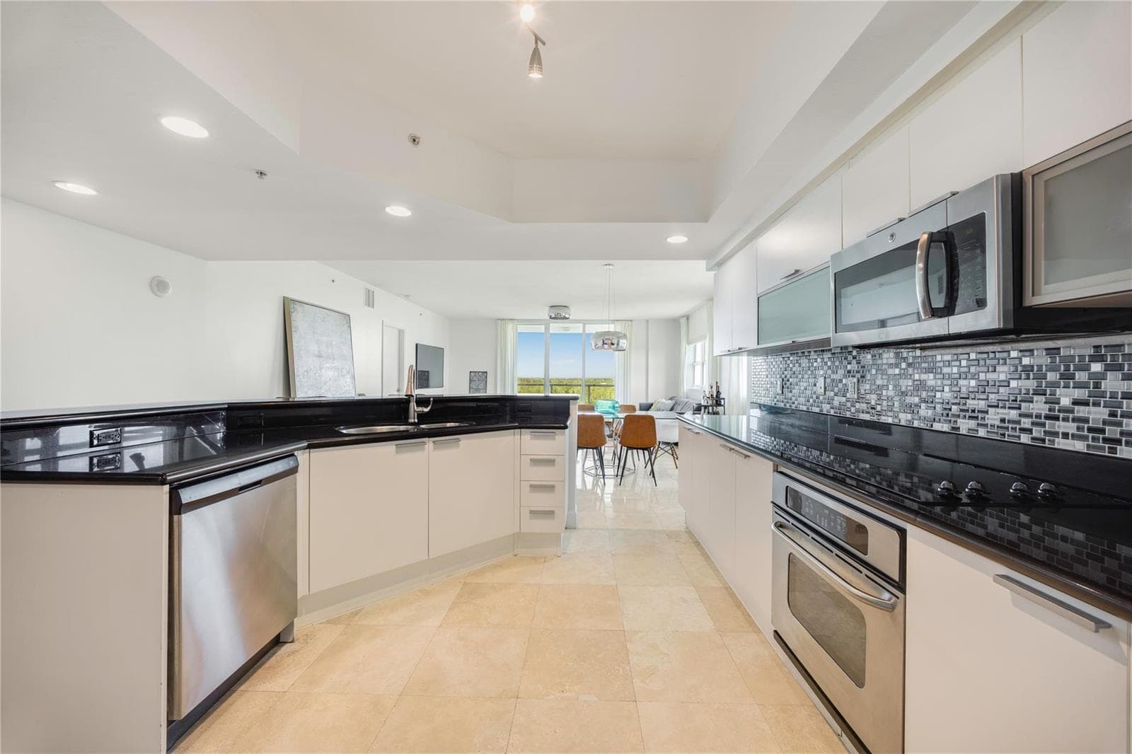 14951 Royal Oaks Lane # 1109, North Miami, FL 33181 — zdjęcie 5