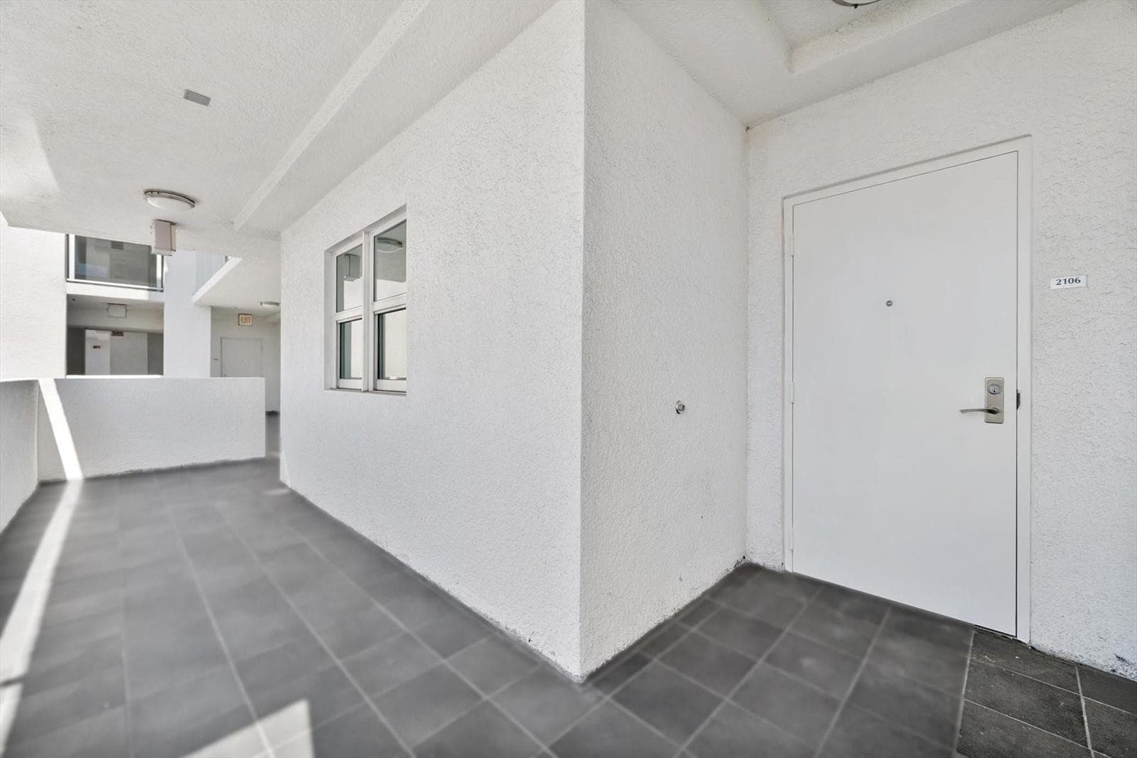 15051 Royal Oaks Lane # 2106, North Miami, FL 33181 — zdjęcie 2