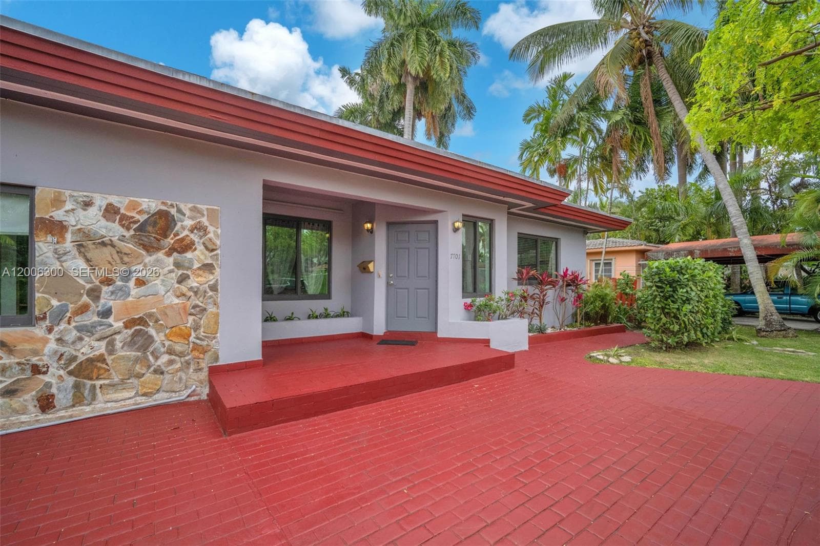 7701 Center Bay Dr, North Bay Village, FL 33141 — zdjęcie 5