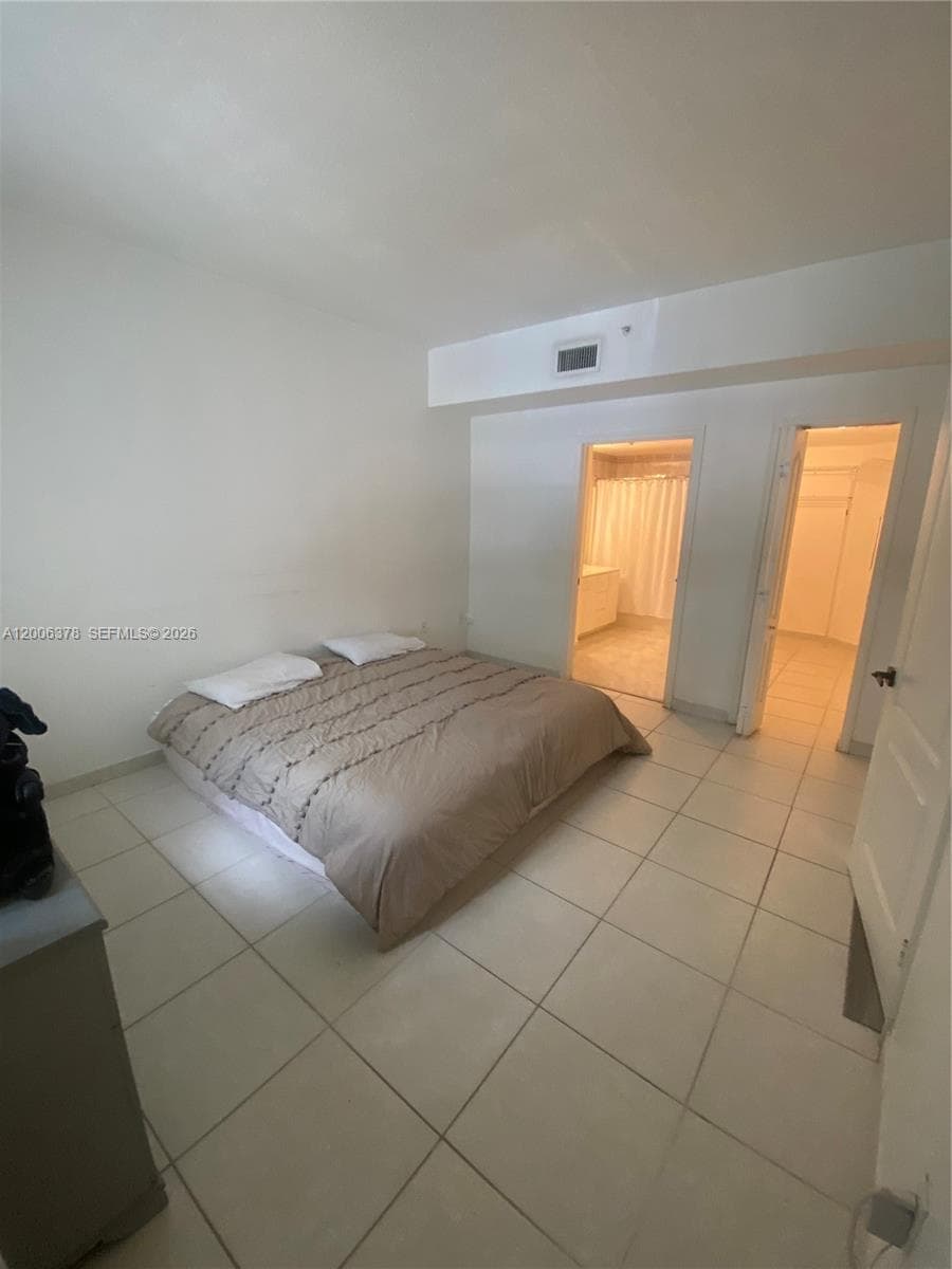 17405 NW 75th Pl # 107, Hialeah, FL 33015 — zdjęcie 3