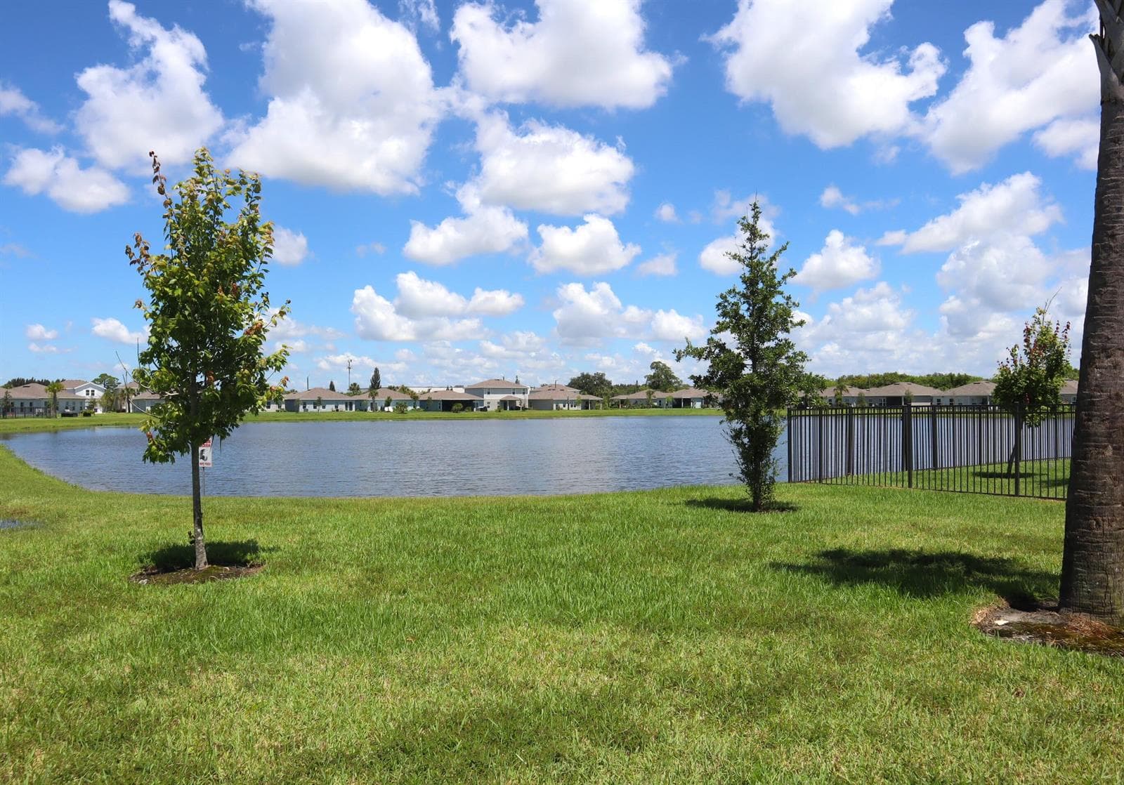 517 Cherimoya Street, Fort Pierce, FL 34981 — zdjęcie 3