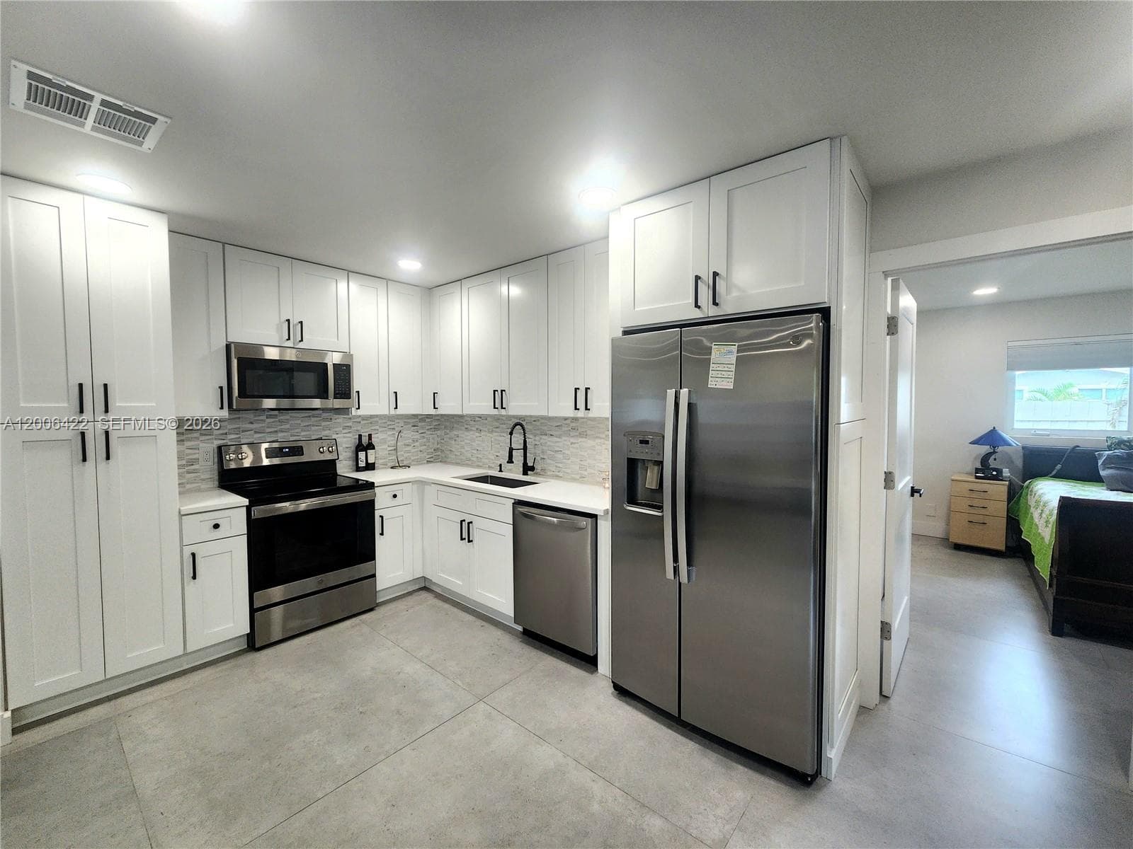 141 NE 30th St, Wilton Manors, FL 33334 — zdjęcie 5