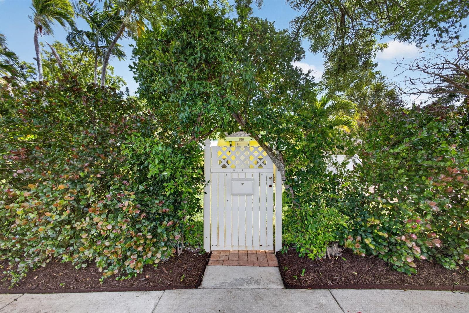 502 49th Street, West Palm Beach, FL 33407 — zdjęcie 2