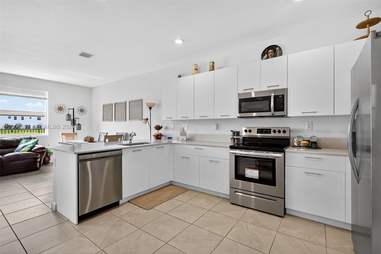 12936 NW 22nd Pl, Miami, FL 33167 — zdjęcie 4