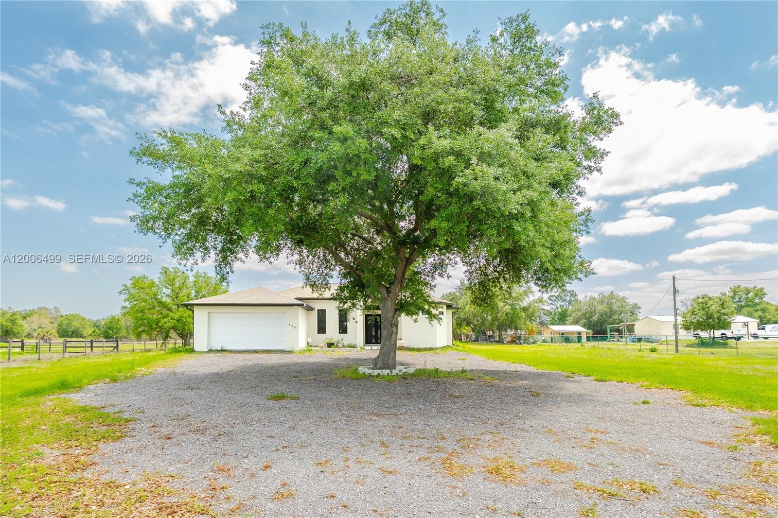 655 N Olivo ST, Clewiston, FL 33440 — zdjęcie 5
