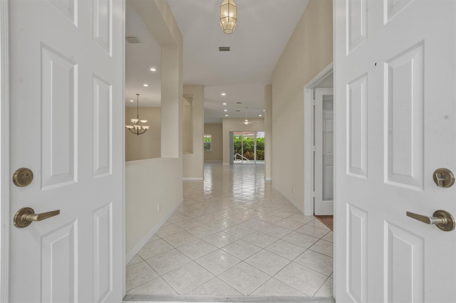 2053 Quail Roost Drive, Weston, FL 33327 — zdjęcie 5