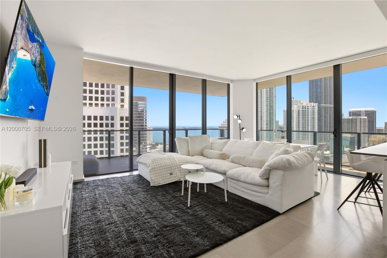 68 SE 6th St # 2701, Miami, FL 33131