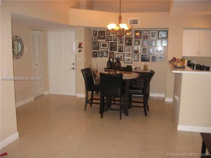 2071 Renaissance Blvd # 305, Miramar, FL 33025 — zdjęcie 2