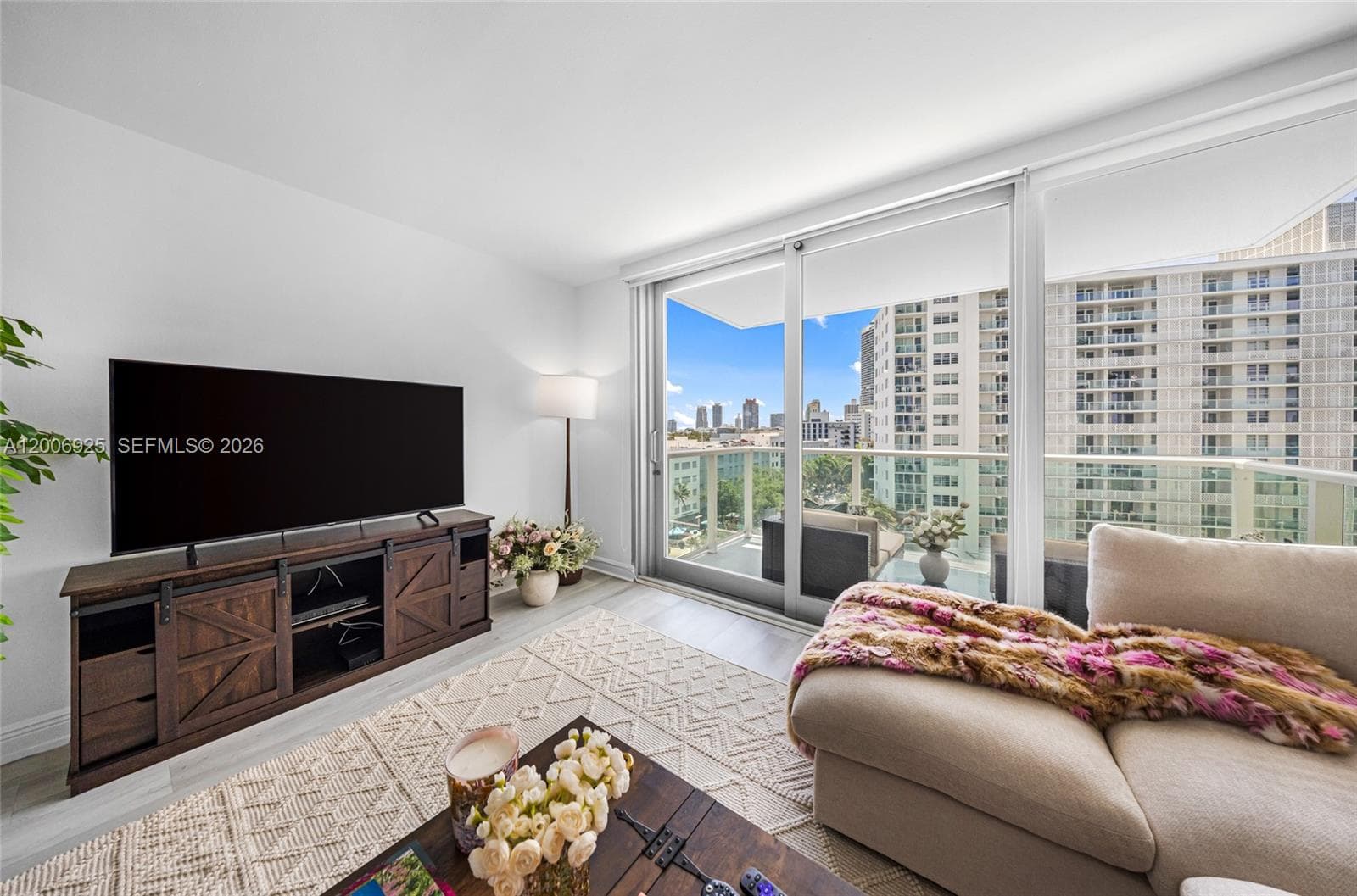 1000 West Ave # 702, Miami Beach, FL 33139 — zdjęcie 5