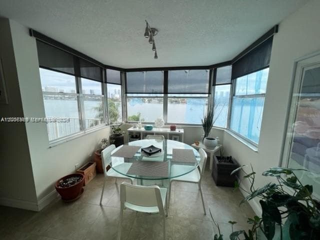 16570 NE 26th Ave # 4A, North Miami Beach, FL 33160 — zdjęcie 5