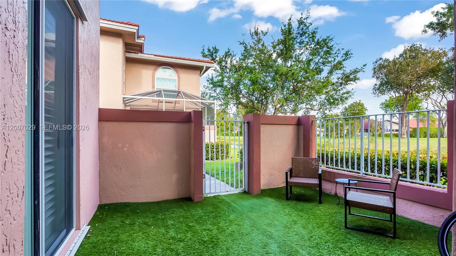 11808 Royal Palm Blvd, Coral Springs, FL 33065 — zdjęcie 3