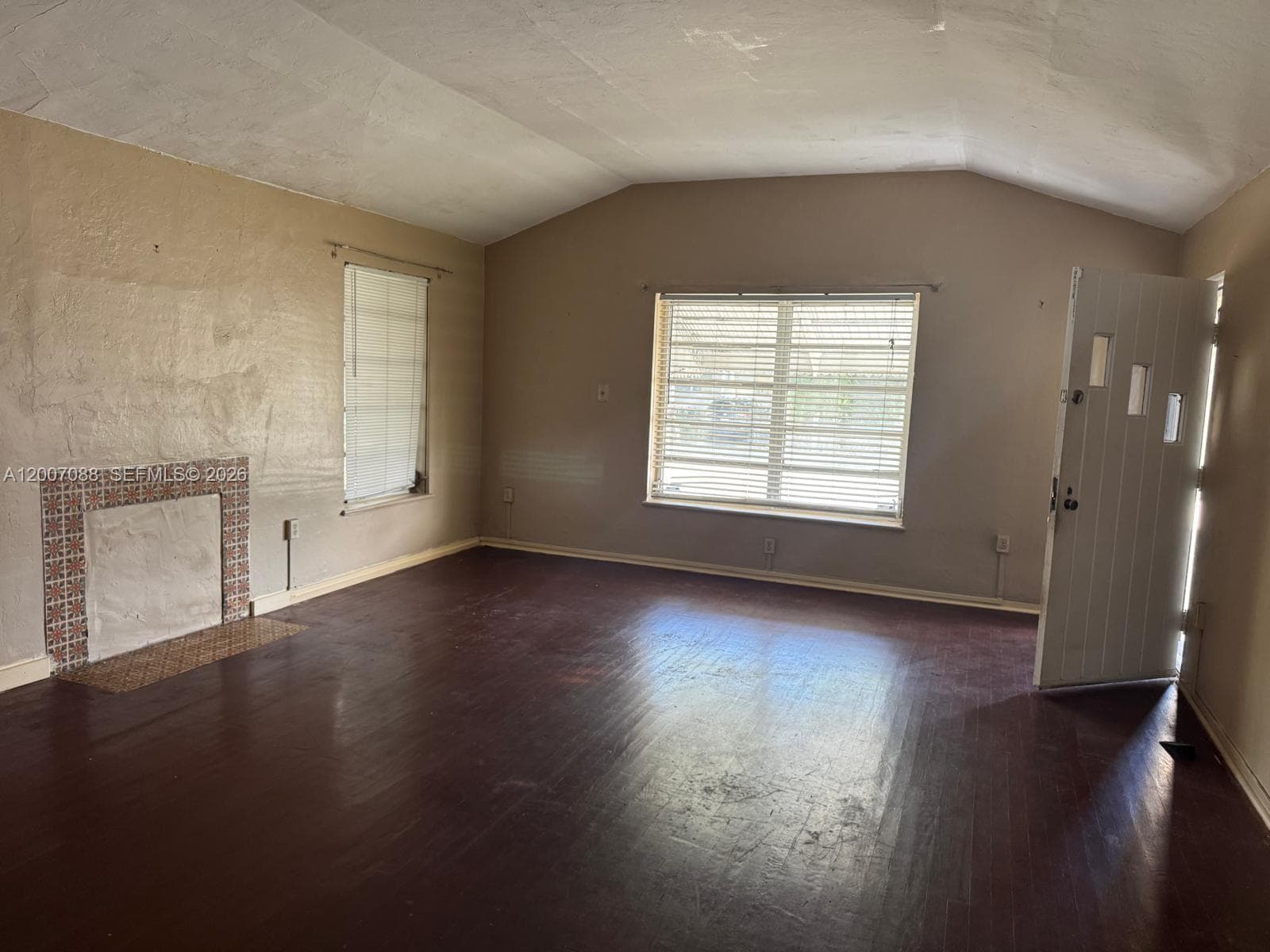 1812 Fillmore St, Hollywood, FL 33020 — zdjęcie 2