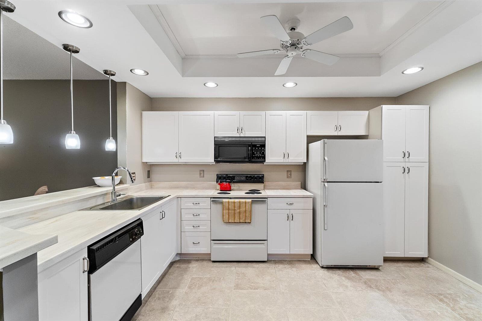 6503 SE Williamsburg Drive # 104, Hobe Sound, FL 33455 — zdjęcie 4