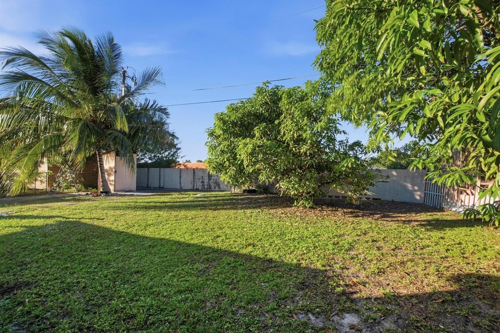 561 NE 38th Street, Deerfield Beach, FL 33064 — zdjęcie 3