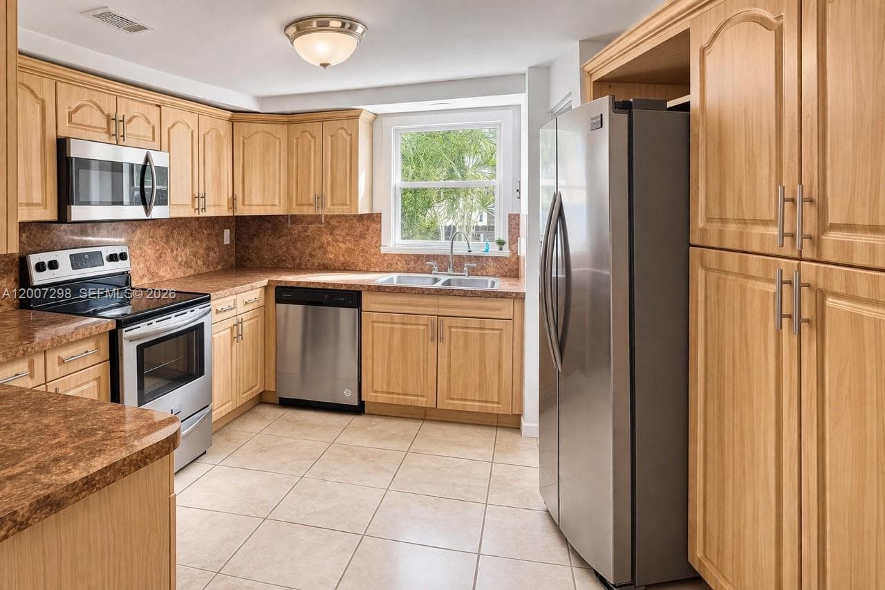 6713 SW 112th Ct # 0, Miami, FL 33173 — zdjęcie 3