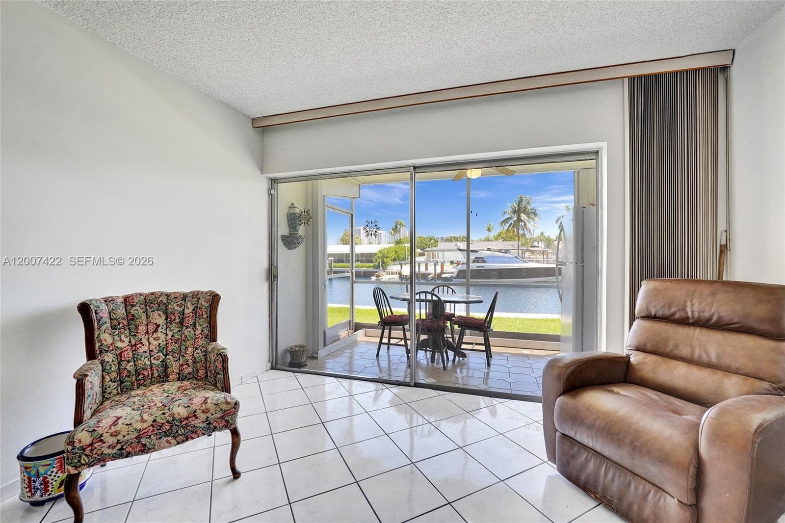 455 Paradise Isle Blvd # 104, Hallandale Beach, FL 33009 — zdjęcie 3