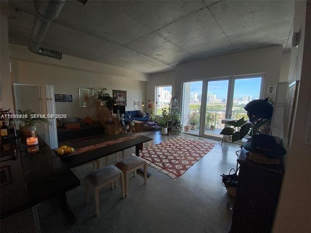 10 SW South River Dr # 909, Miami, FL 33130 — zdjęcie 3