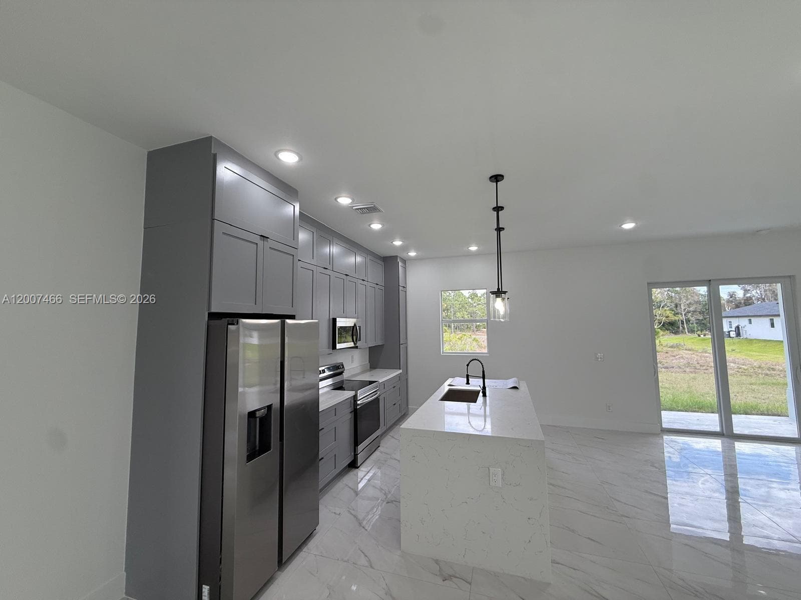 1089 EISENHOWER BLVD # 1089, Lehigh Acres, FL 33974 — zdjęcie 5
