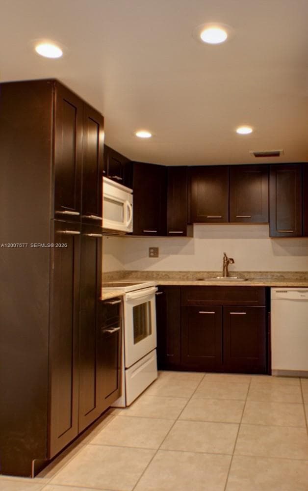 8020 SW 17th Pl # 3-5, Davie, FL 33324 — zdjęcie 2