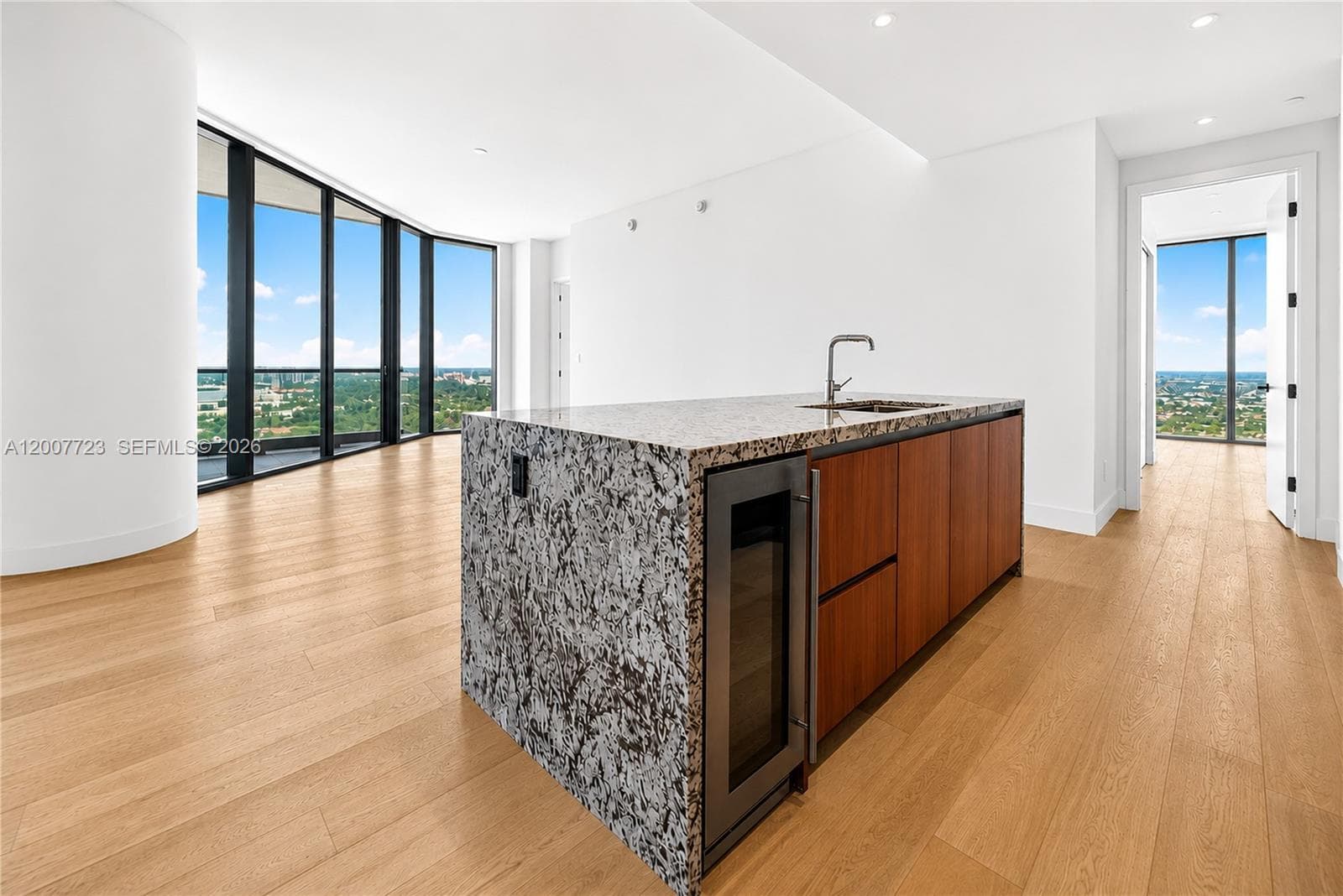 175 25 RD # 3303, Miami, FL 33129 — zdjęcie 3