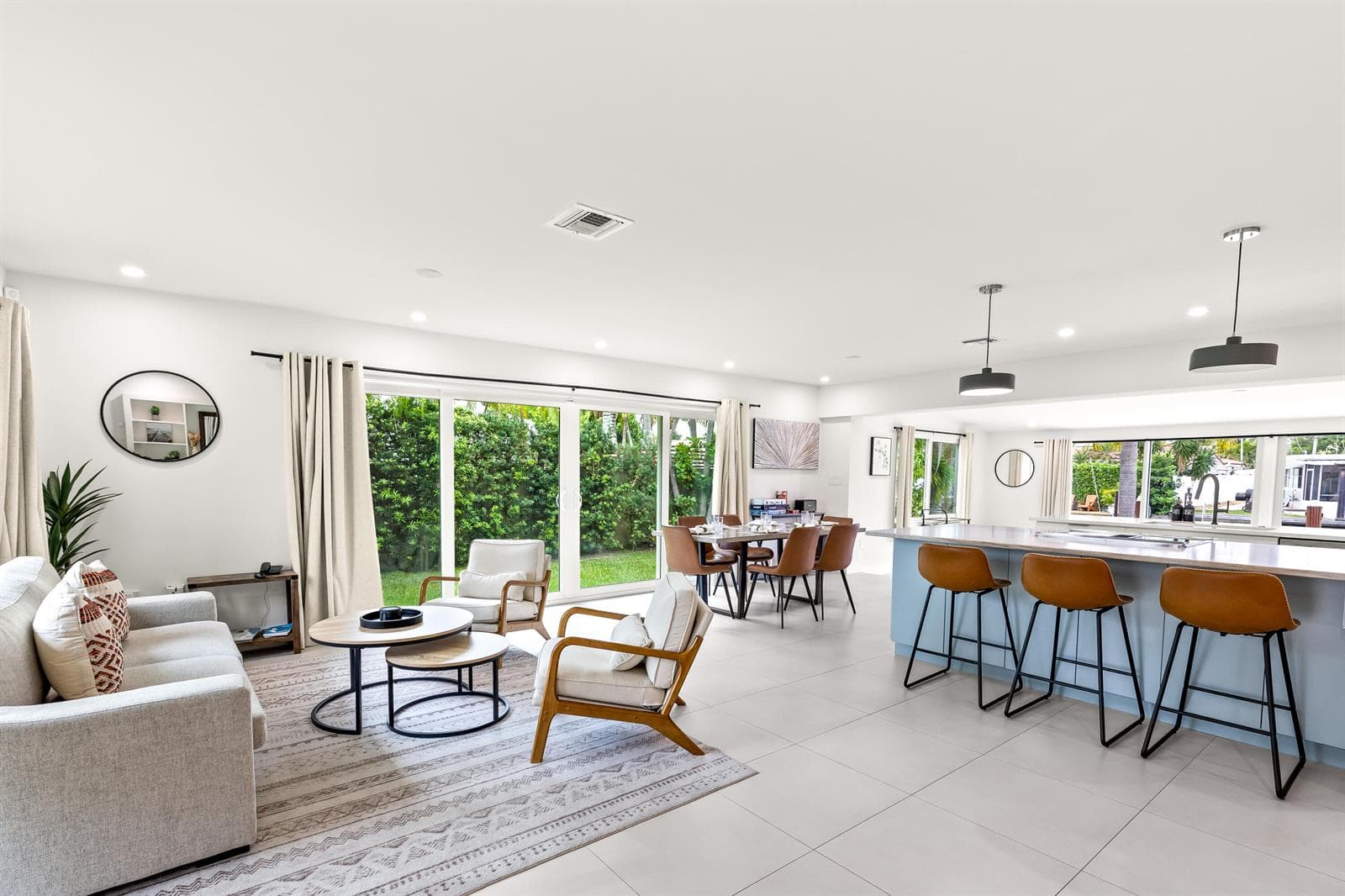 2417 NE 19th Avenue, Wilton Manors, FL 33305 — zdjęcie 2