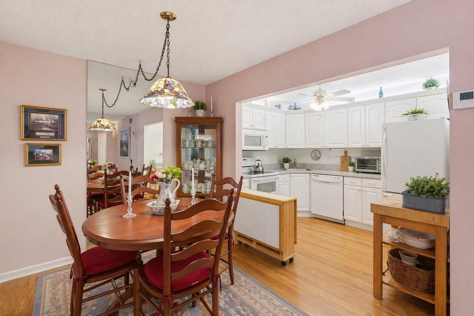 5760 Pine Wood Drive # D-1, FL 33463 — zdjęcie 5