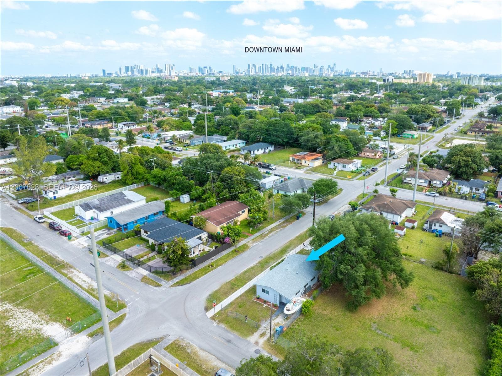 2406 NW 67th St, Miami, FL 33147 — zdjęcie 5
