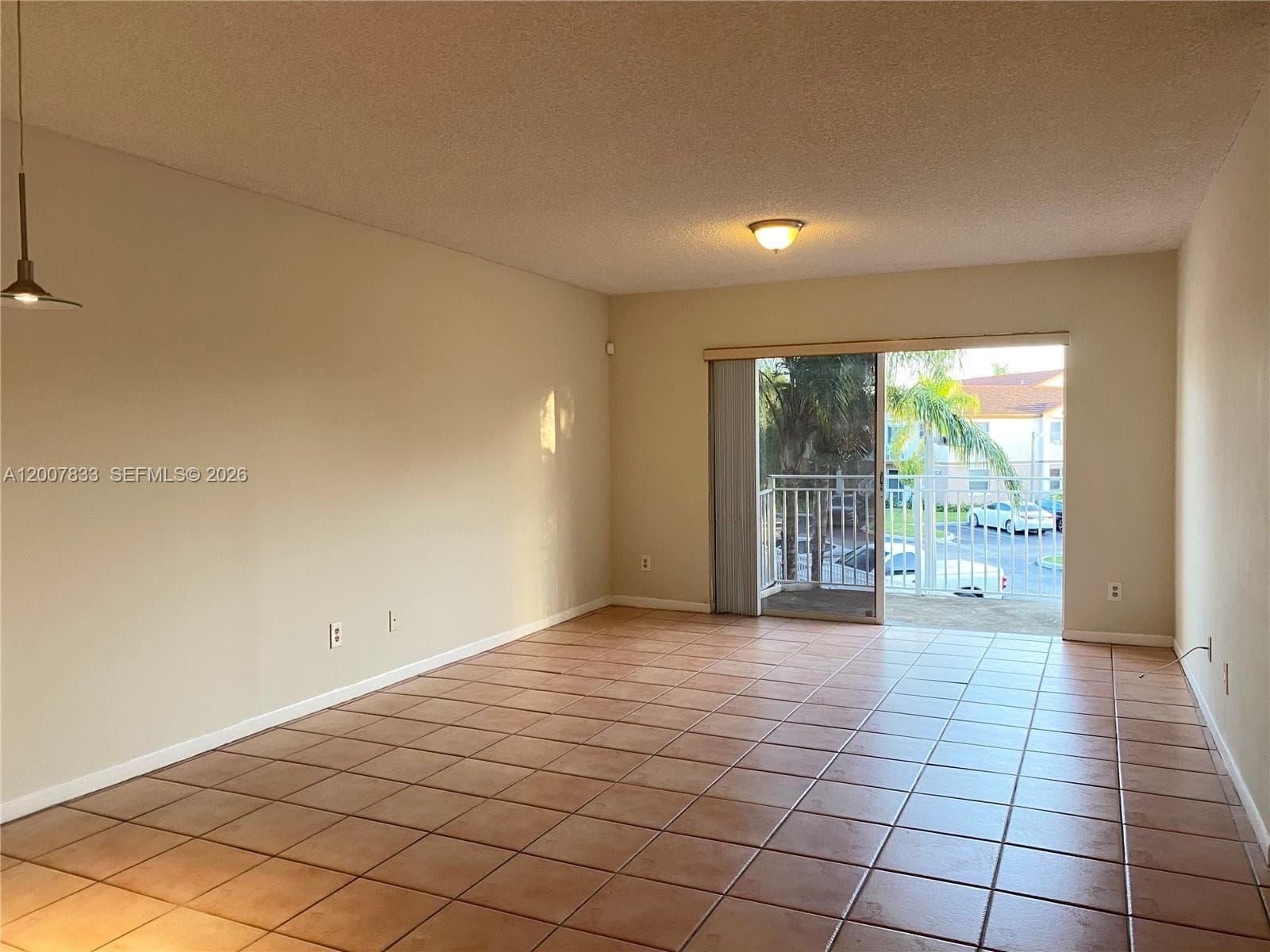 11251 SW 13th St # 201, Pembroke Pines, FL 33025 — zdjęcie 2
