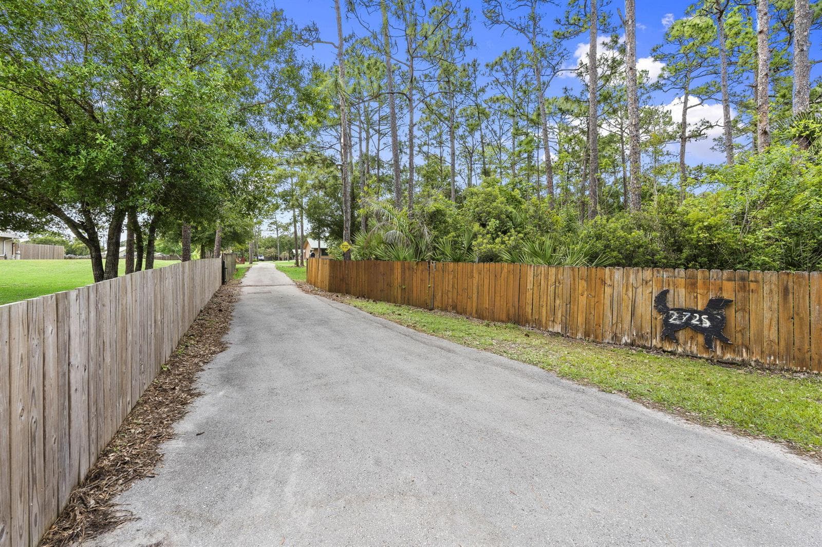 2725 Twin Oaks Trail, Fort Pierce, FL 34945 — zdjęcie 2