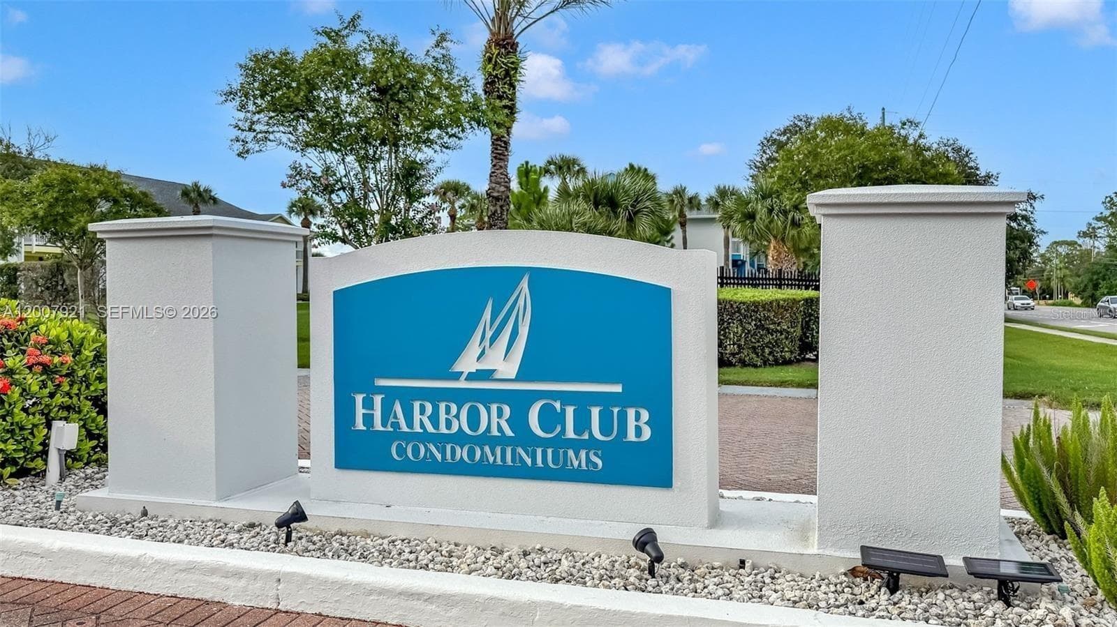 455 ALT 19 S # 12, Palm Harbor, FL 34683