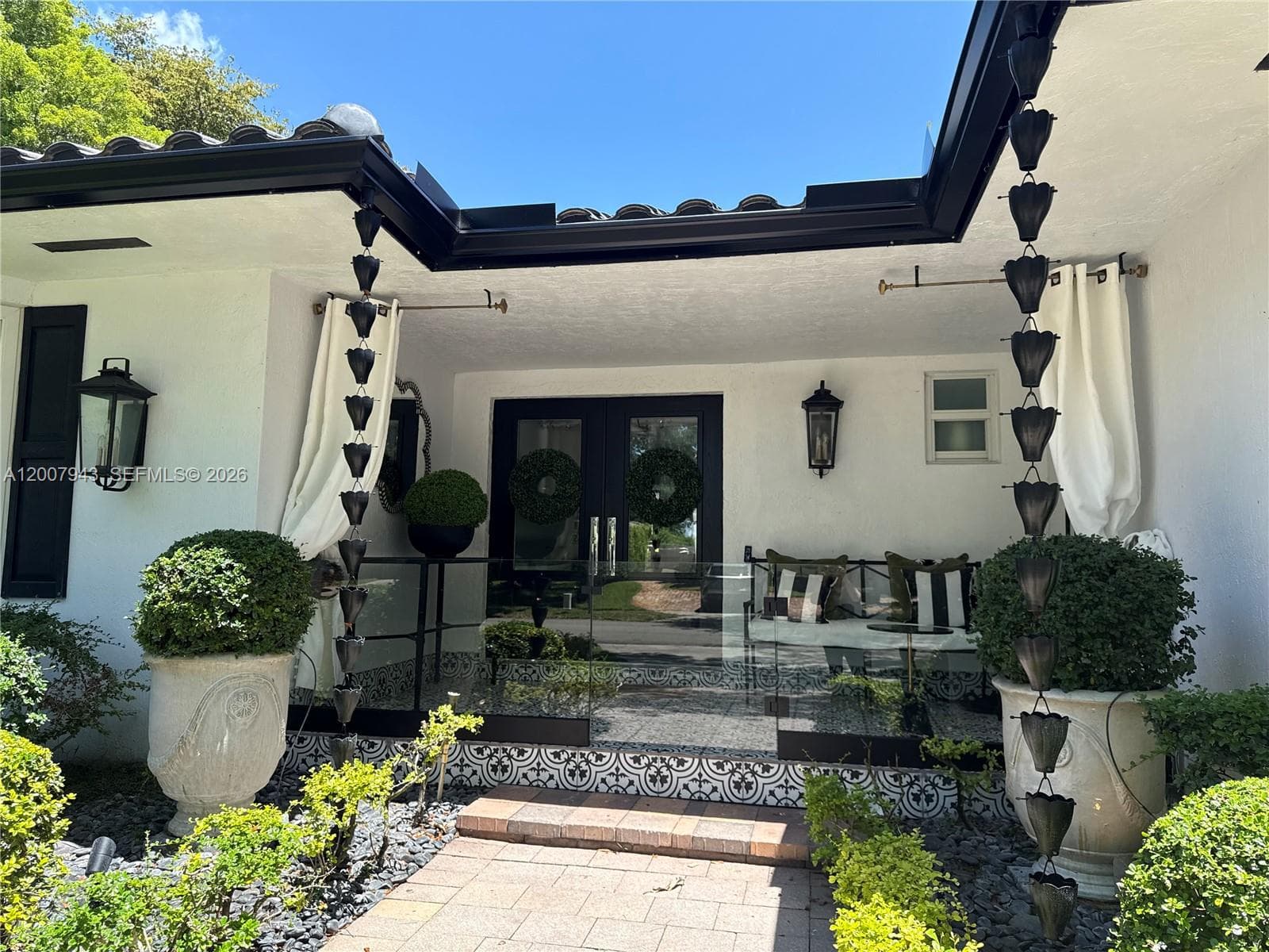 16241 W Troon Cir, Miami Lakes, FL 33014 — zdjęcie 3