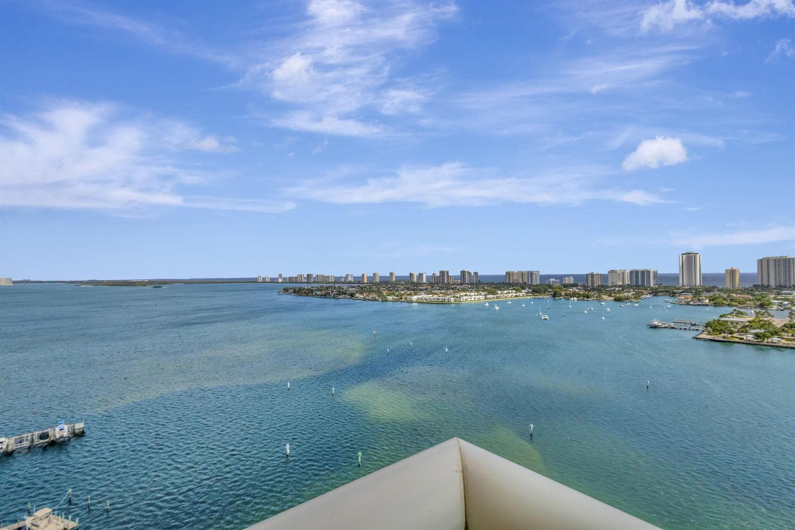 2640 Lake Shore Drive # 2608, Riviera Beach, FL 33404 — zdjęcie 2