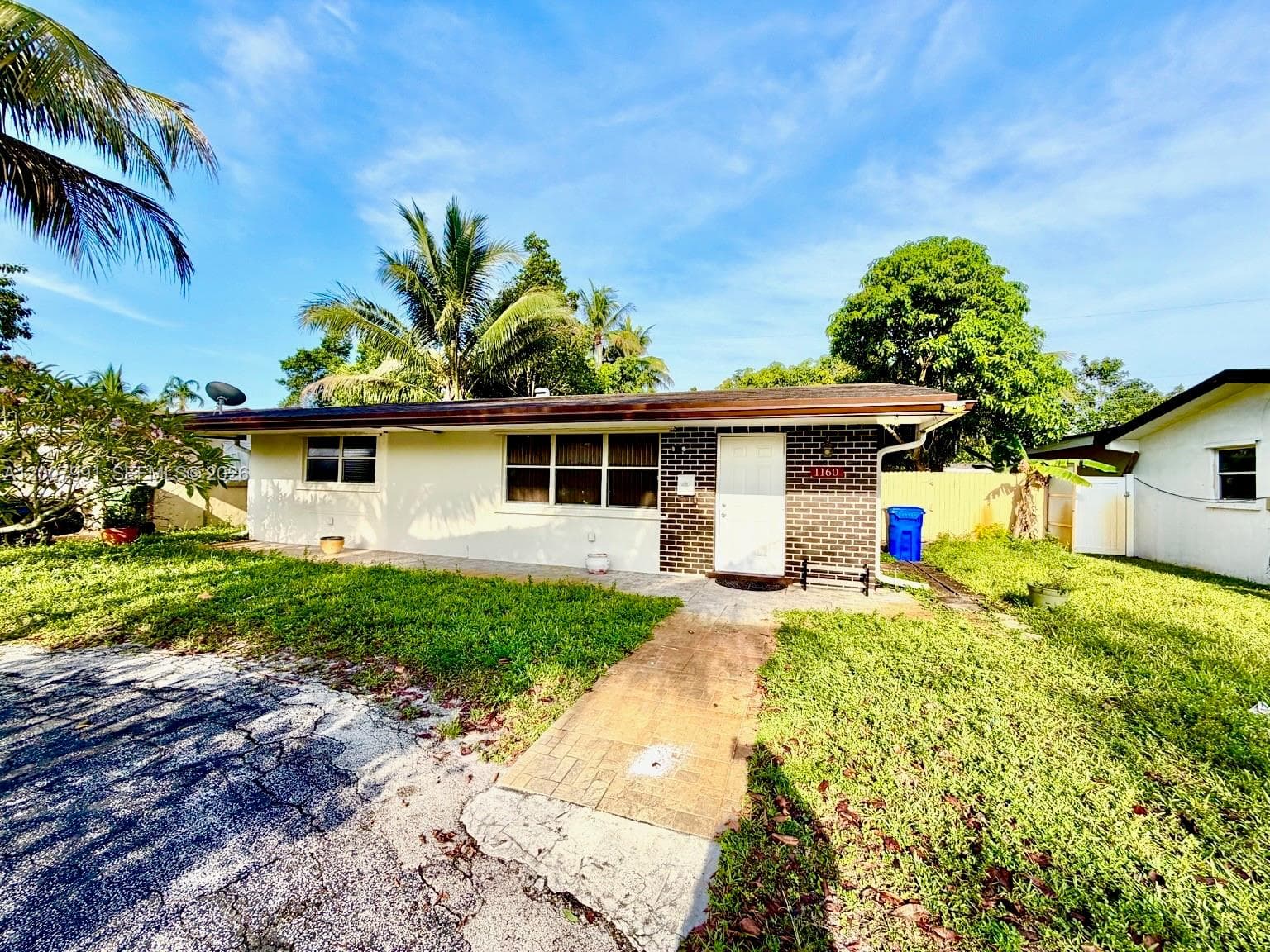 1160 NW 77th Way # 1160, Pembroke Pines, FL 33024