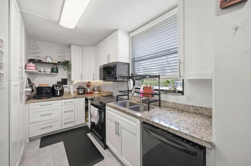 8421 Forest Hills Drive # 104, Coral Springs, FL 33065 — zdjęcie 2