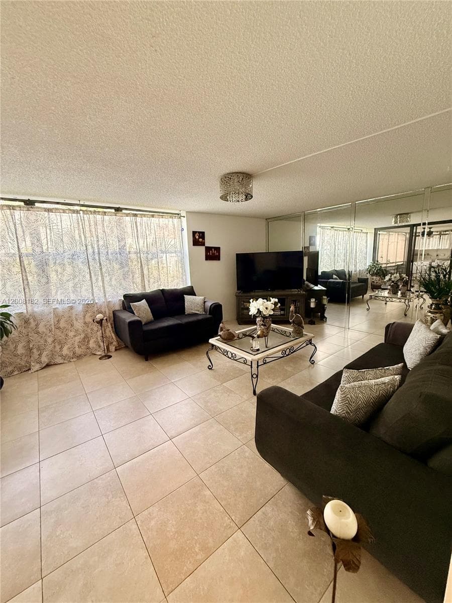 20381 NE 30th Ave # 320-7, Aventura, FL 33180 — zdjęcie 2