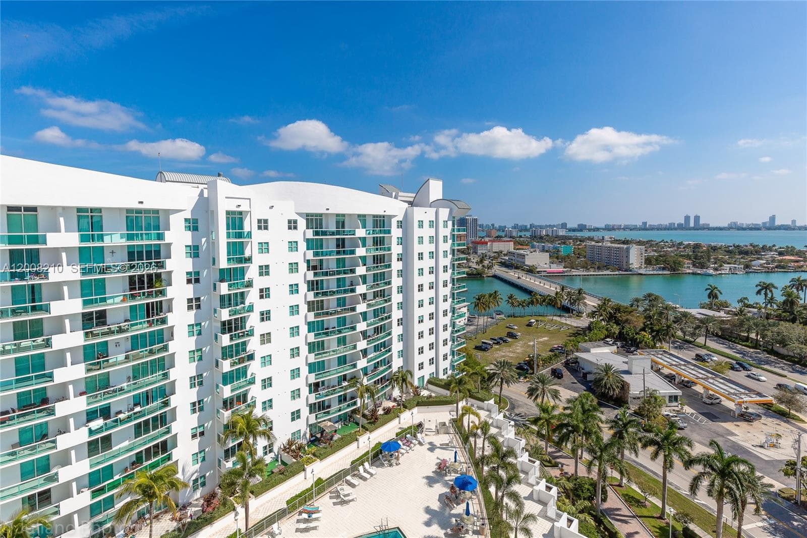 7900 Harbor Island Dr # PH23, North Bay Village, FL 33141 — zdjęcie 3