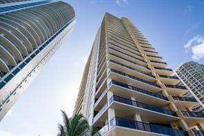16275 Collins Avenue # 2304, Sunny Isles Beach, FL 33160 — zdjęcie 2