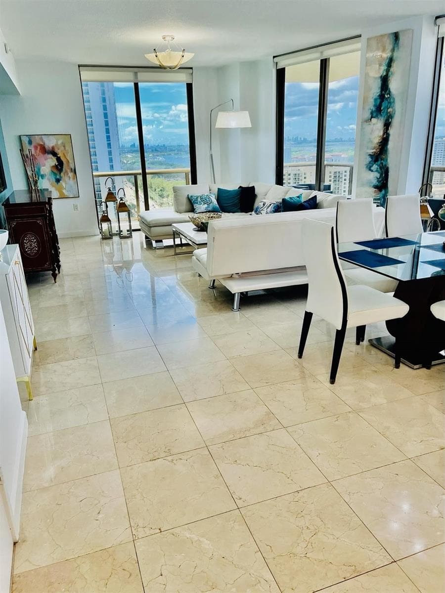 16275 Collins Avenue # 2304, Sunny Isles Beach, FL 33160 — zdjęcie 3