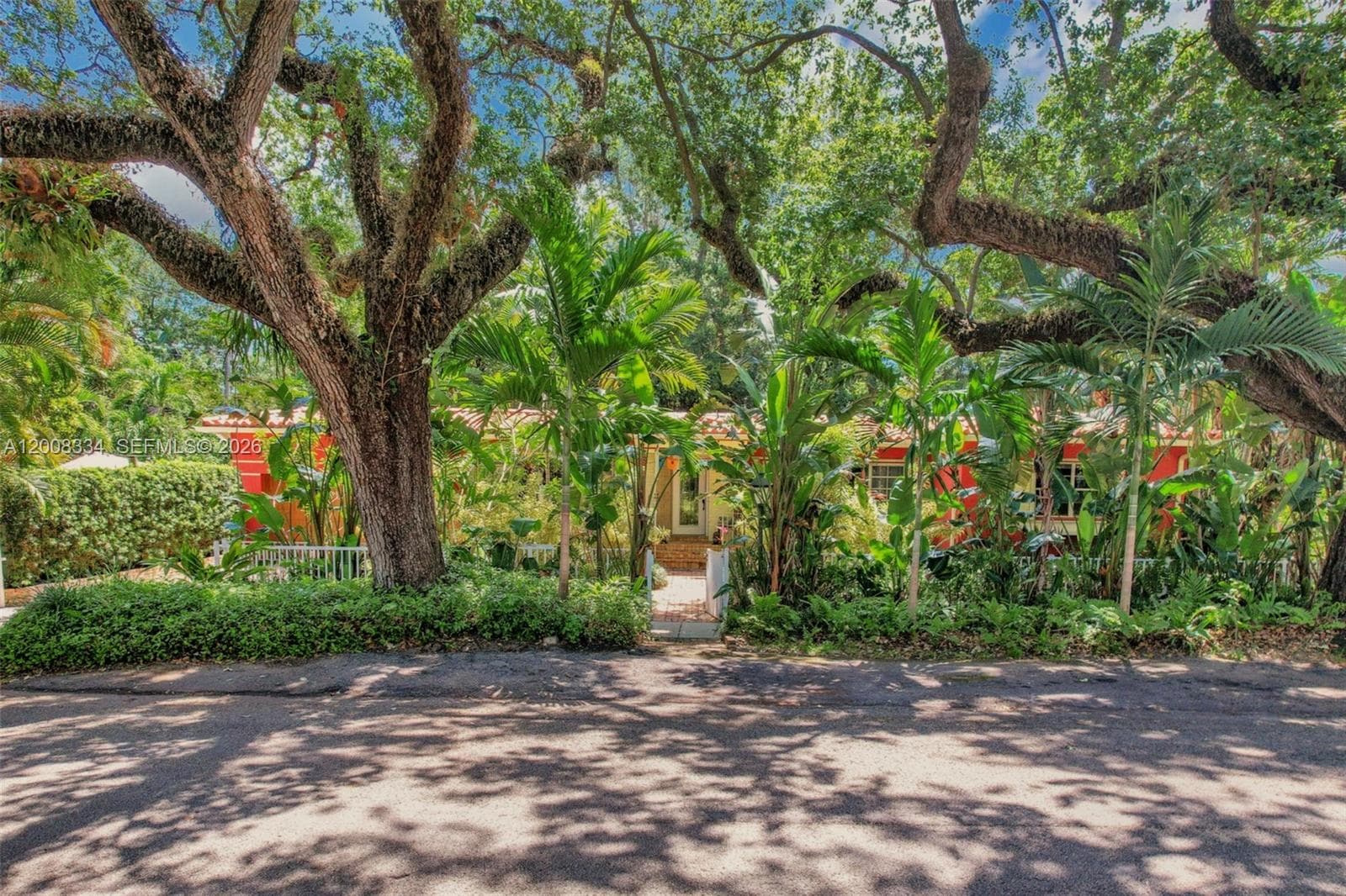 9325 NE 5th Ave, Miami Shores, FL 33138 — zdjęcie 5
