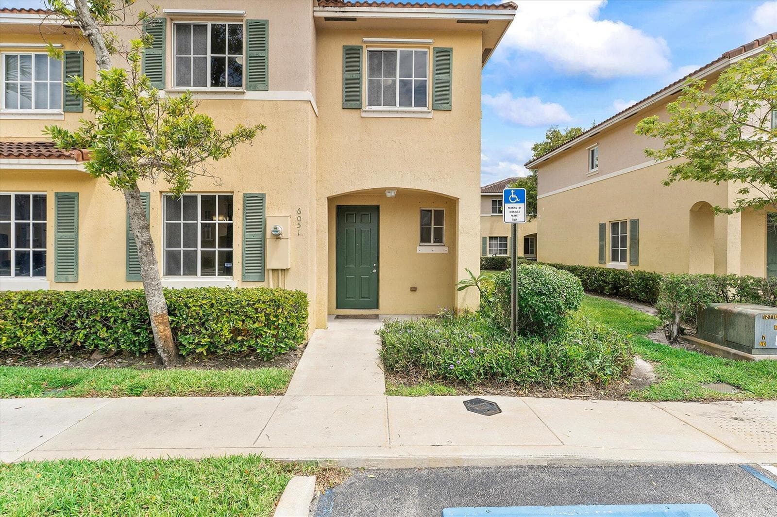 6051 SW 19th Court, North Lauderdale, FL 33068 — zdjęcie 2