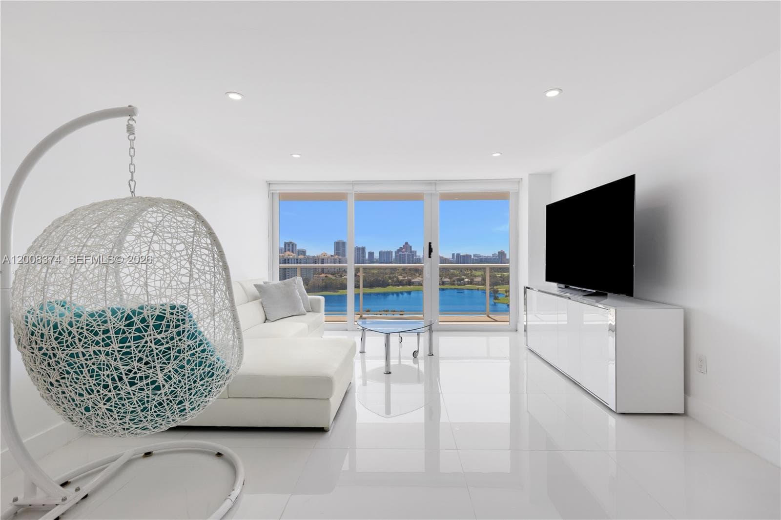 3701 N Country Club Dr # 1805, Aventura, FL 33180 — zdjęcie 4