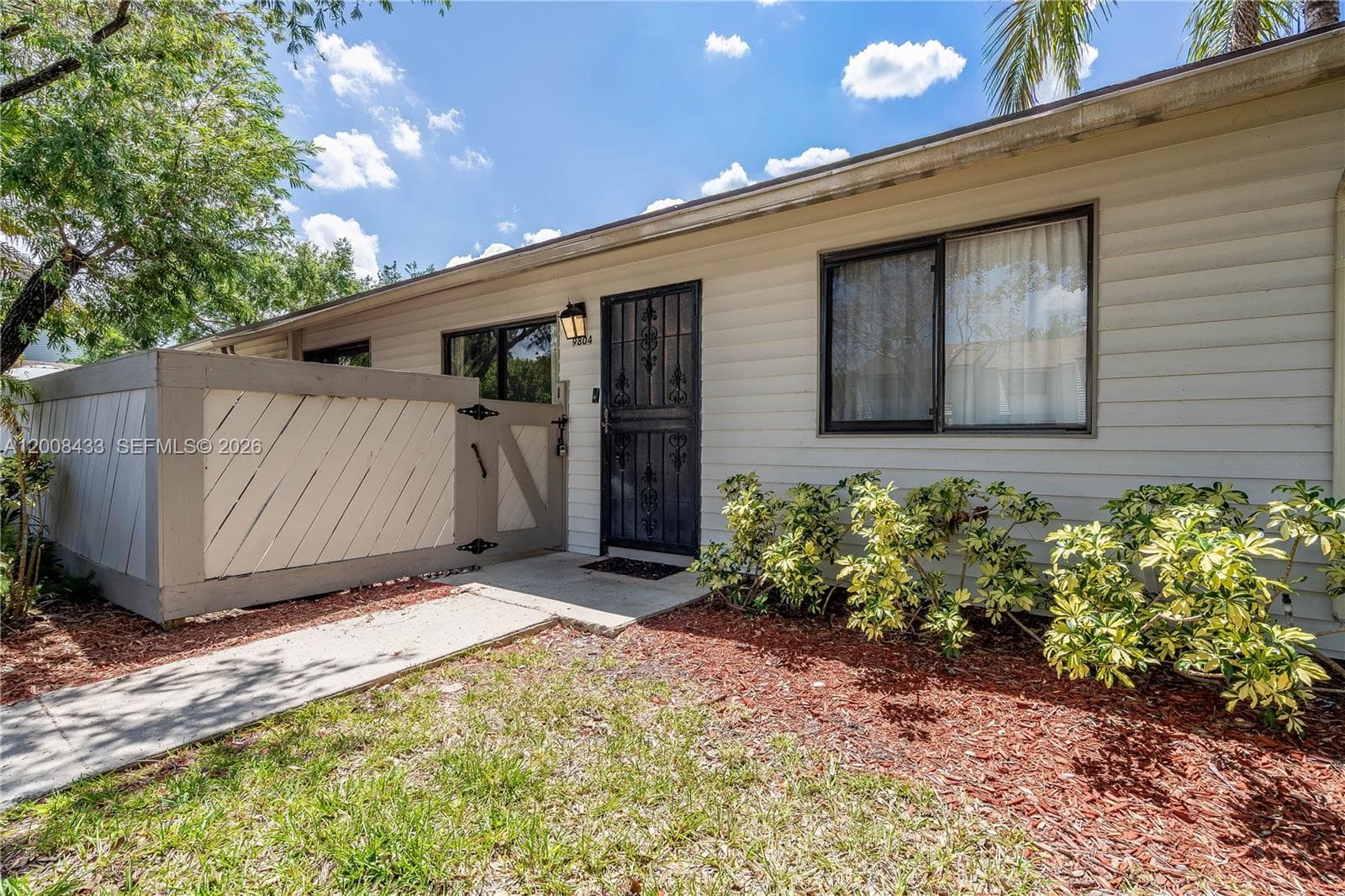 9804 NW 37th St # 3E, Sunrise, FL 33351 — zdjęcie 4