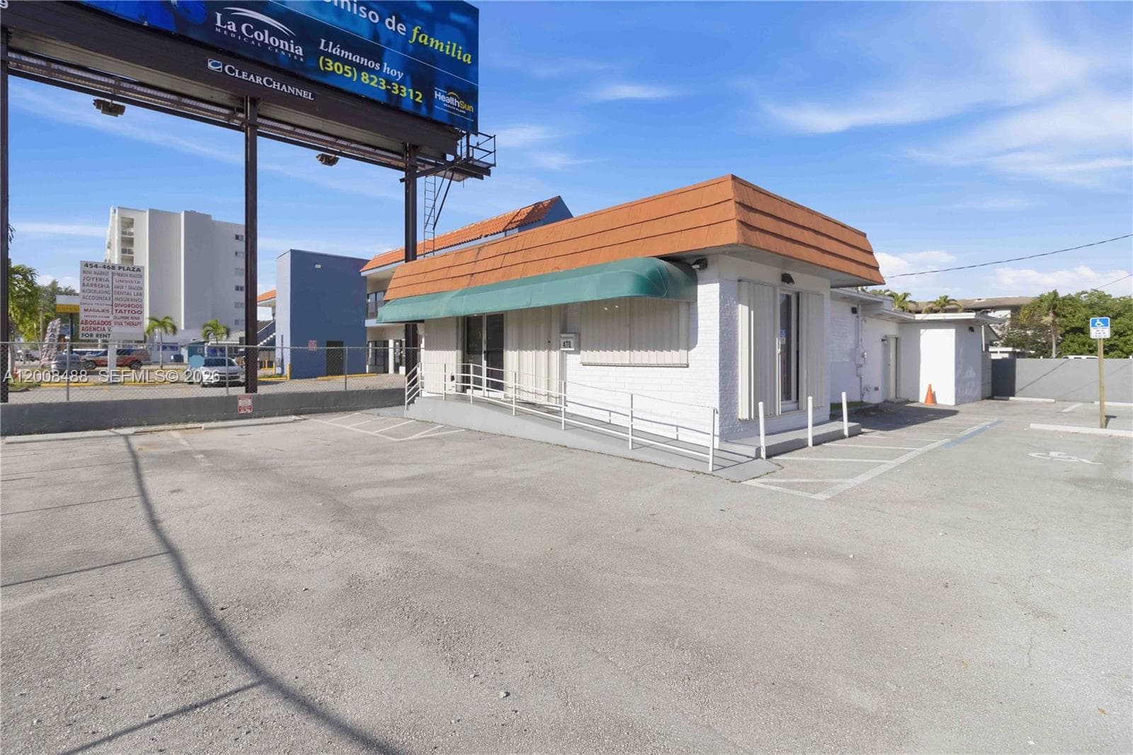 470 NW 22nd Ave, Miami, FL 33125 — zdjęcie 2